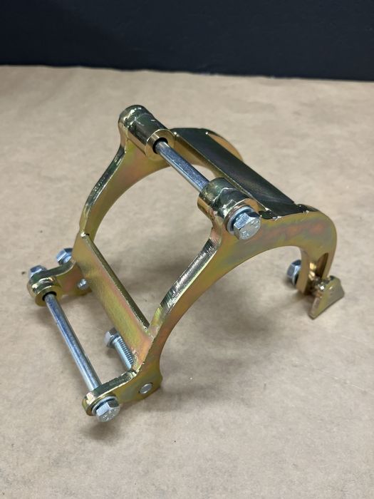 Adapter kompresora klimatyzacji BMW M20 M30 E30 E24 E28 E23 E12 E9 E34