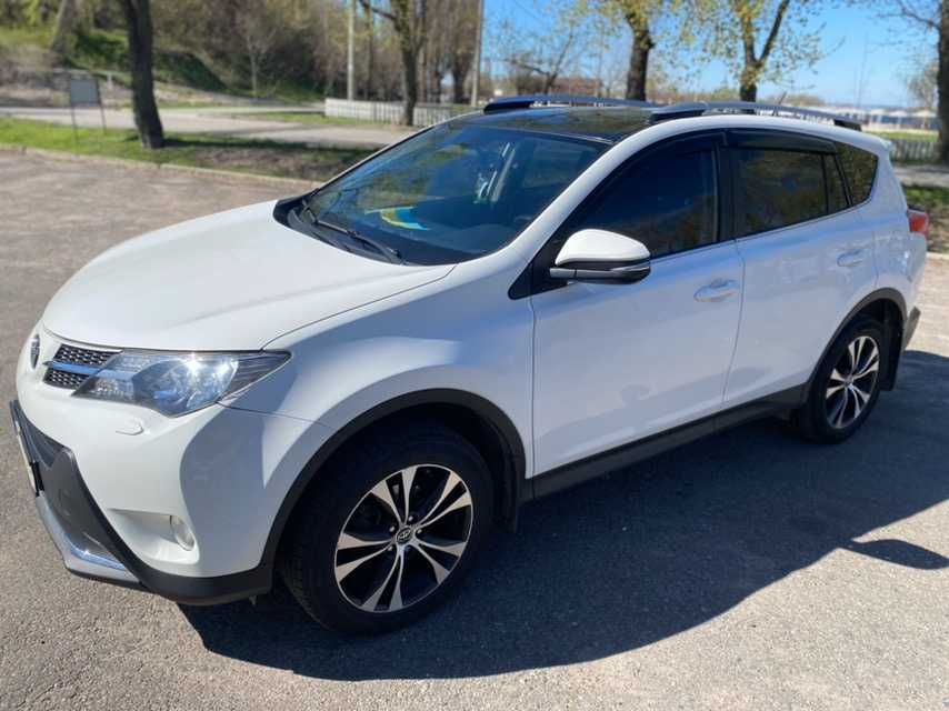 Продам власне авто TOYOTA RAV4