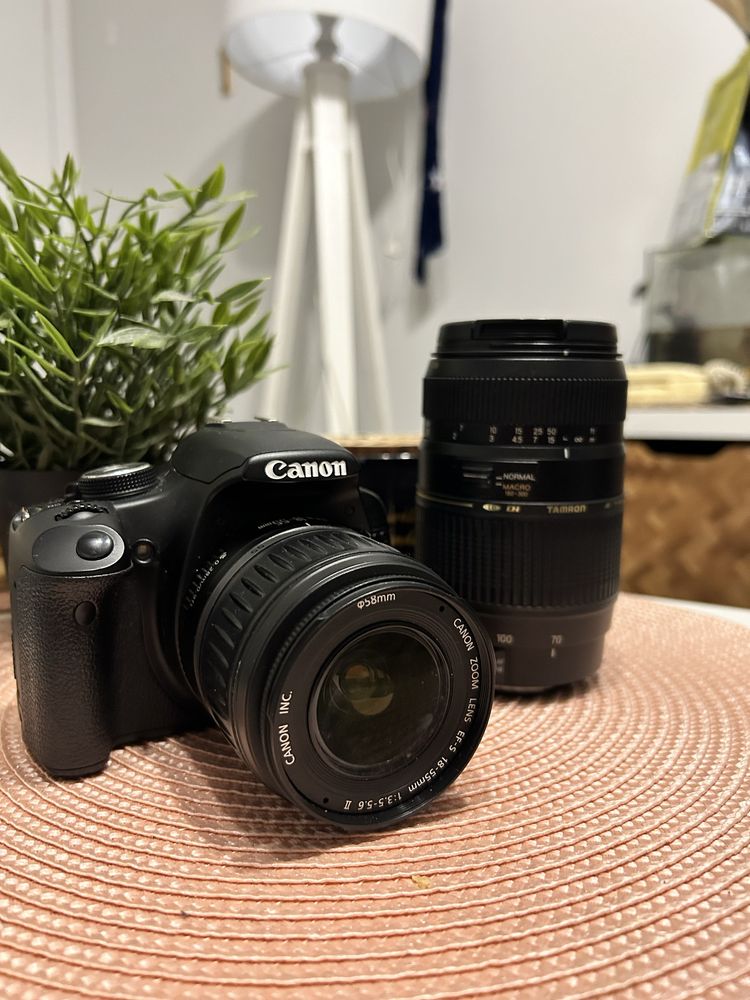 Aparat Canon plus obiektyw