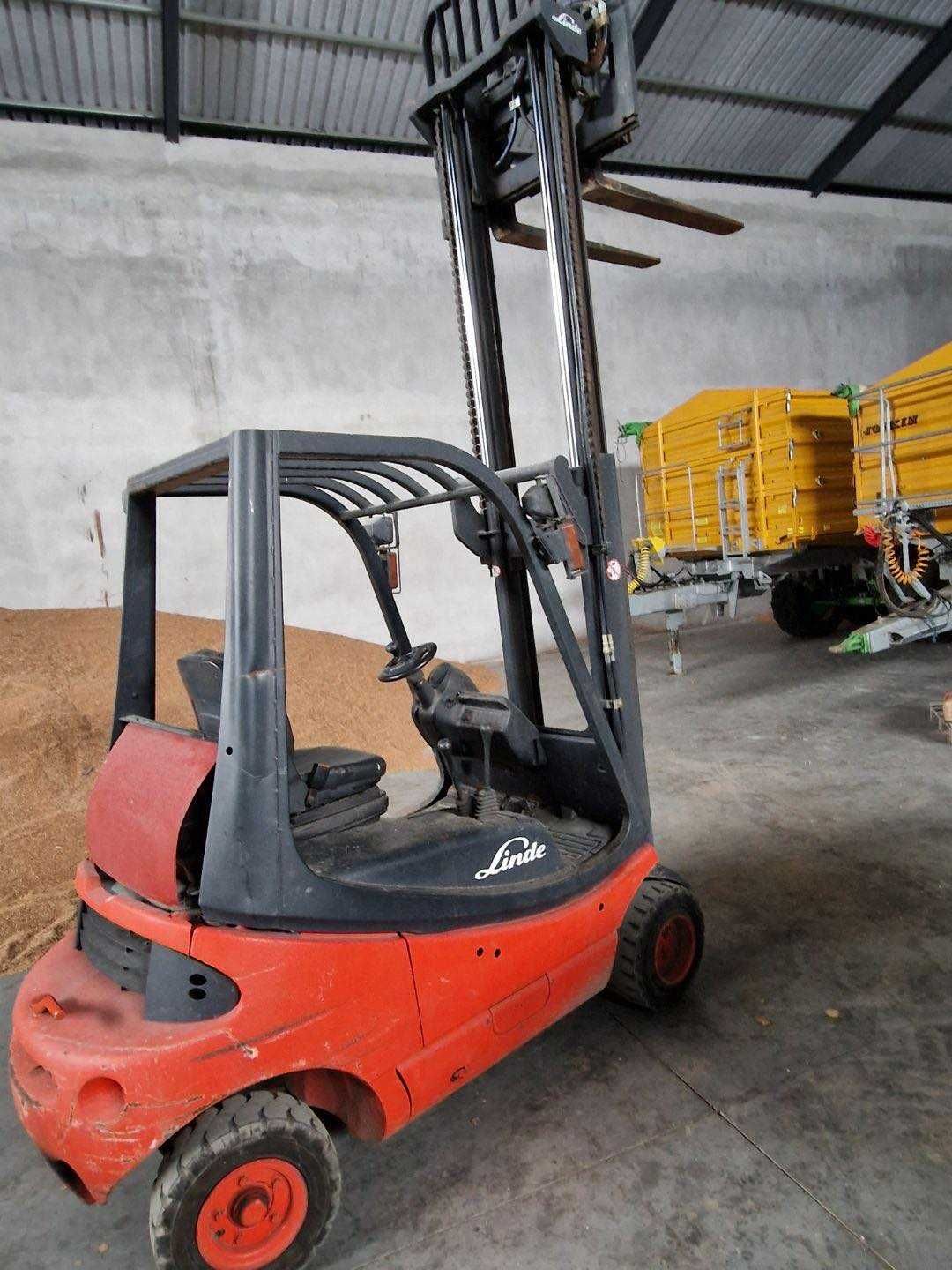 Wozek widłowy linde diesel