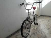 Bicicleta BMX Órbita e bicicleta de aprendizagem