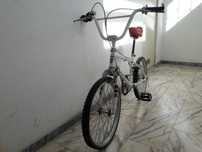 Bicicleta BMX Órbita e bicicleta de aprendizagem