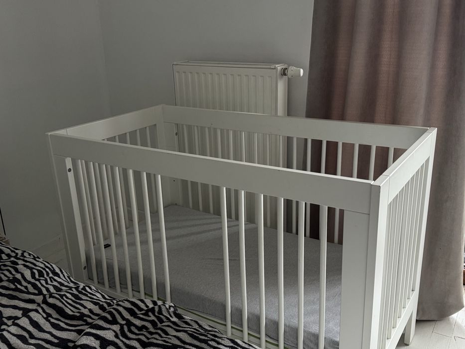 Łóżeczko Pinio z materacem 120x60cm