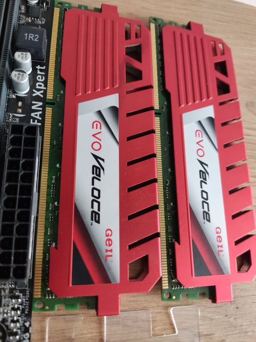 Комплект FM2+ — ASUS A68HM-K + AMD Athlon X4 870K + 8GB DDR3 + Zalman