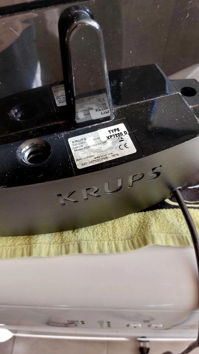 Máquina café Krups com avaria