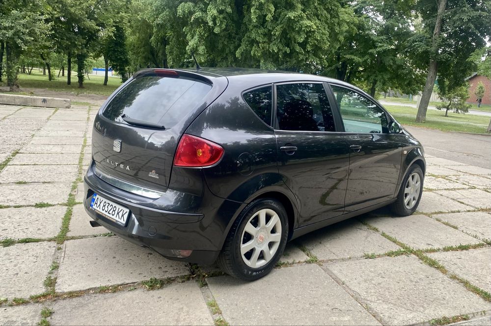Продам Seat Altea