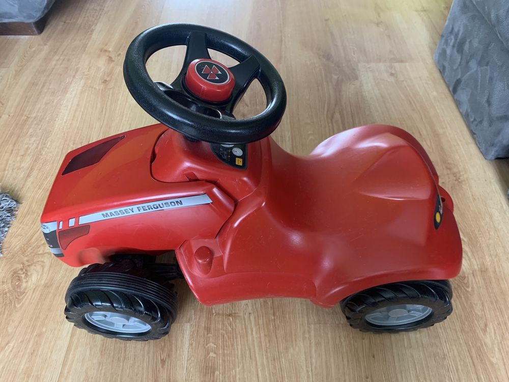 Traktorek jeździk Massey Ferguson