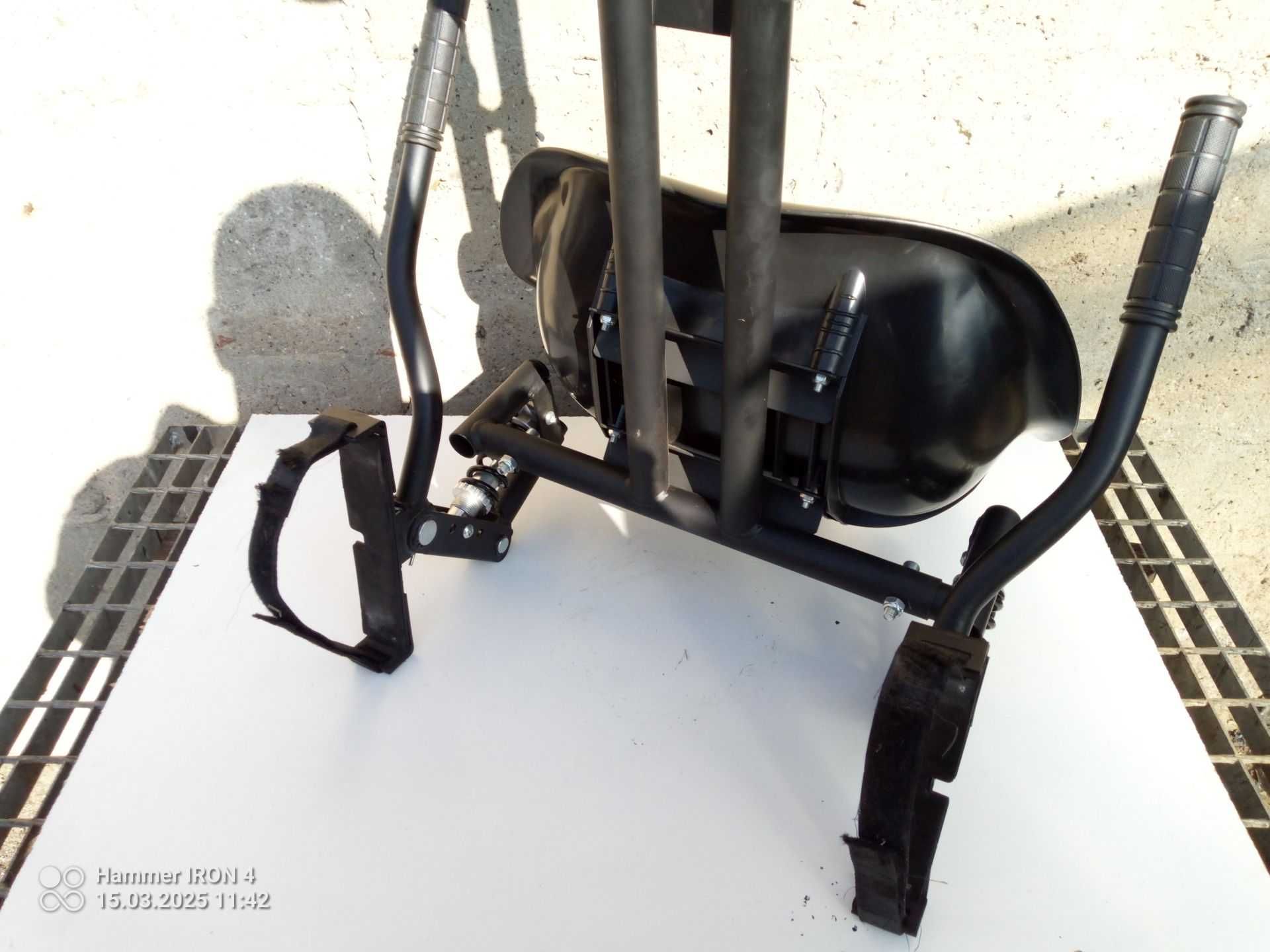 Hoverkart czyli nakładka do deskorolki elektrycznnej typu Hoverboard