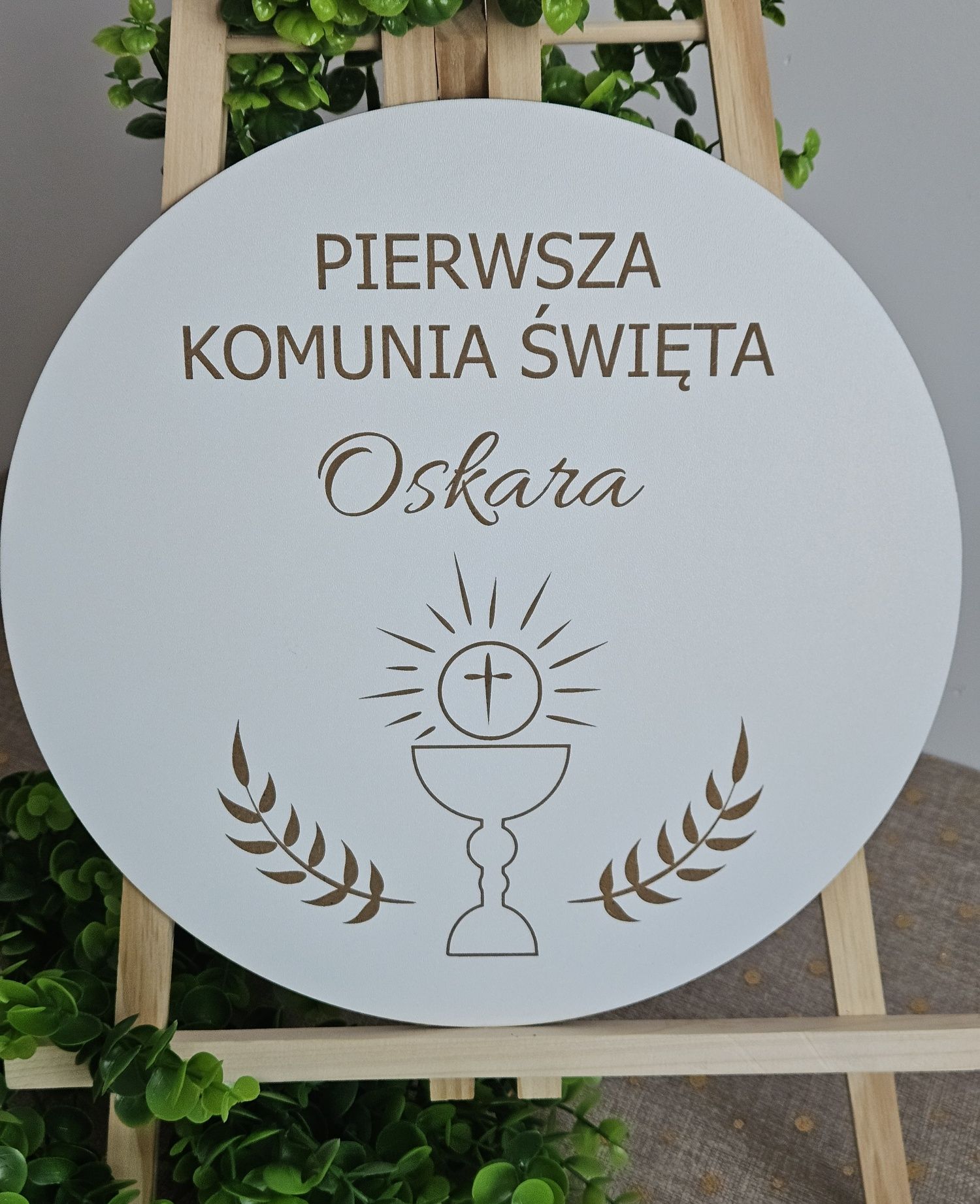 Tablica komunijna koło 50cm z imieniem grawerowane Komunia