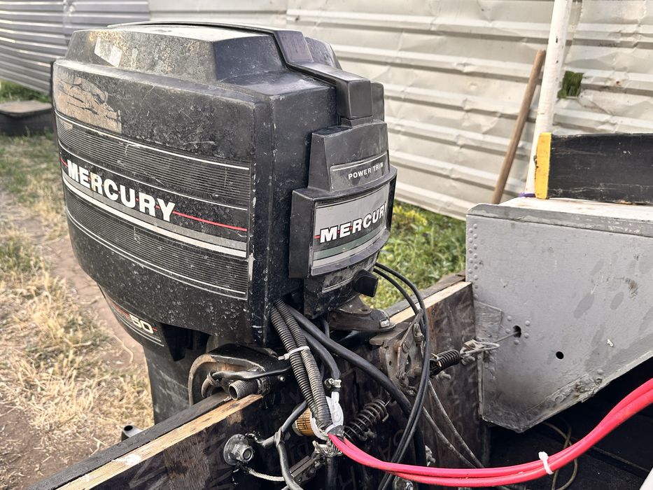 Мотор подвесной Mercury 60