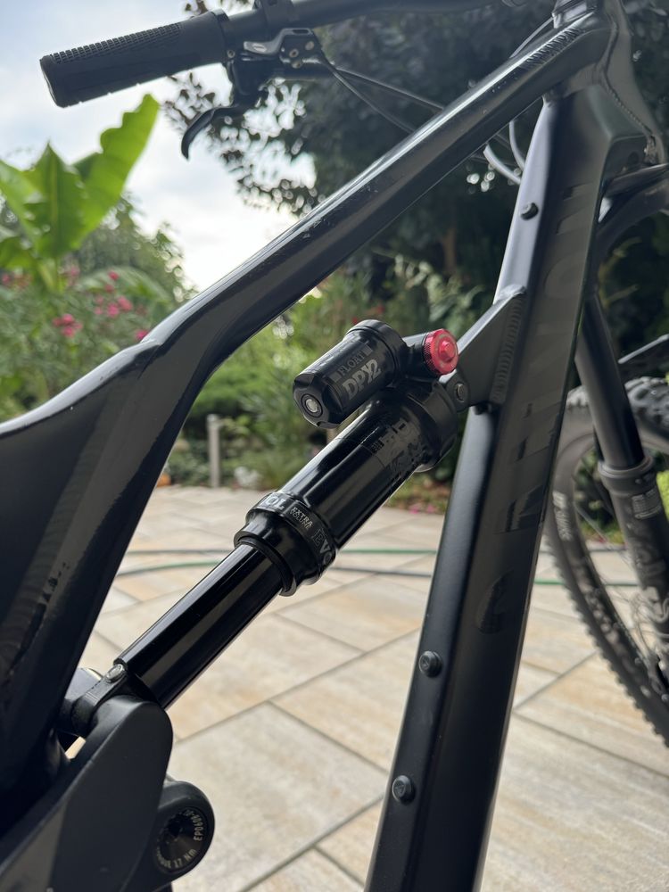 Rower Górski Enduro Canyon Spectral Al 6.0 2021 Full Fox 36