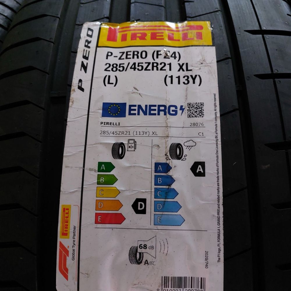 285/45/21 R21 Pirelli PZero PZ4 L 4шт нові