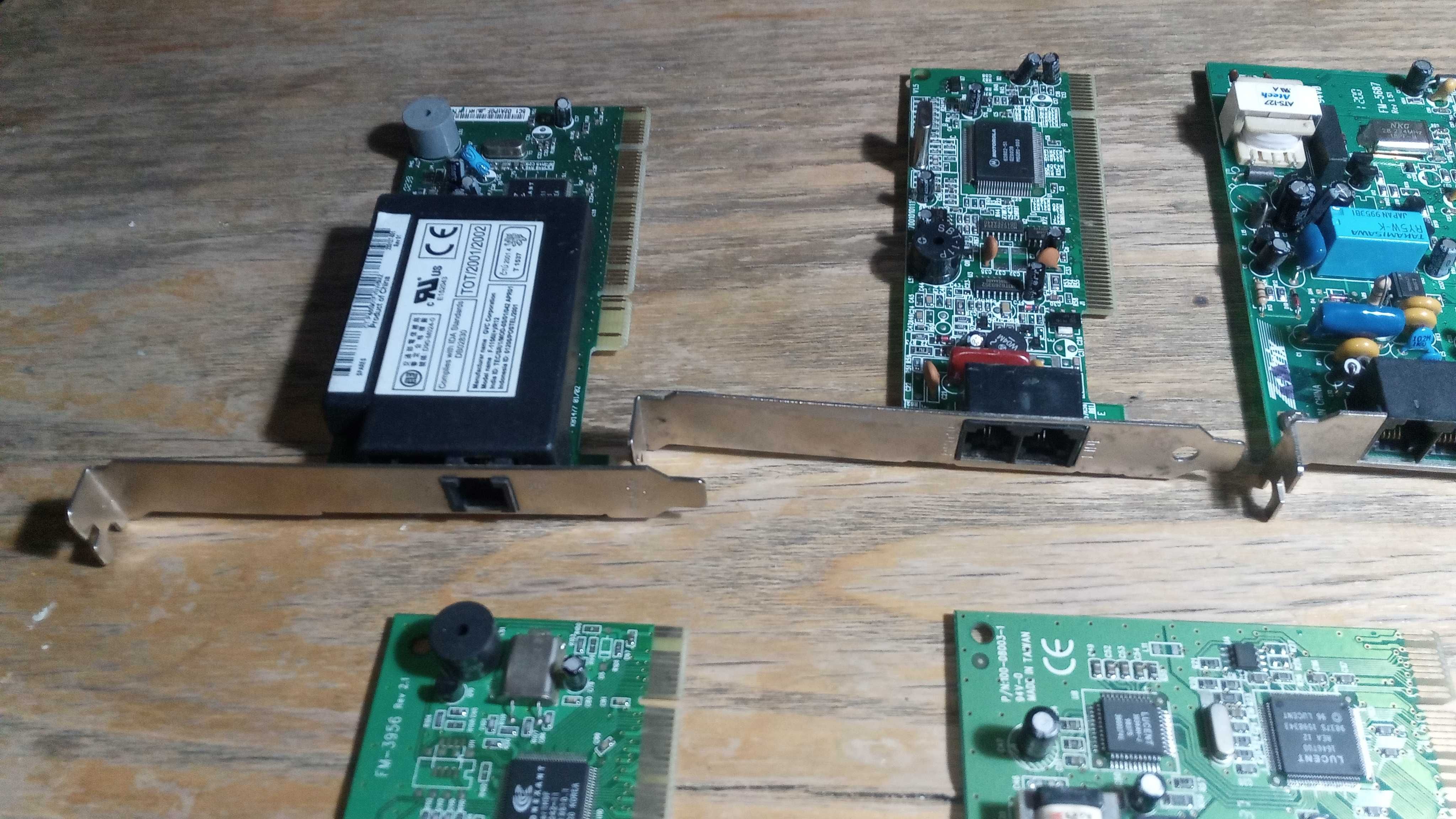 Modemy telefoniczne/fax/  PCI  ISA   7szt