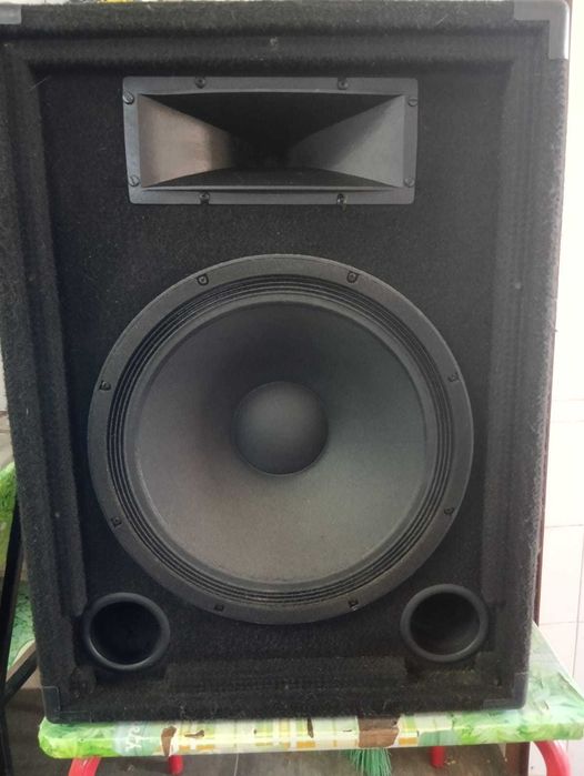 Par Colunas 500W RAVEN PA500 PR2 (Oferta Tripés e Cabos Speakon)