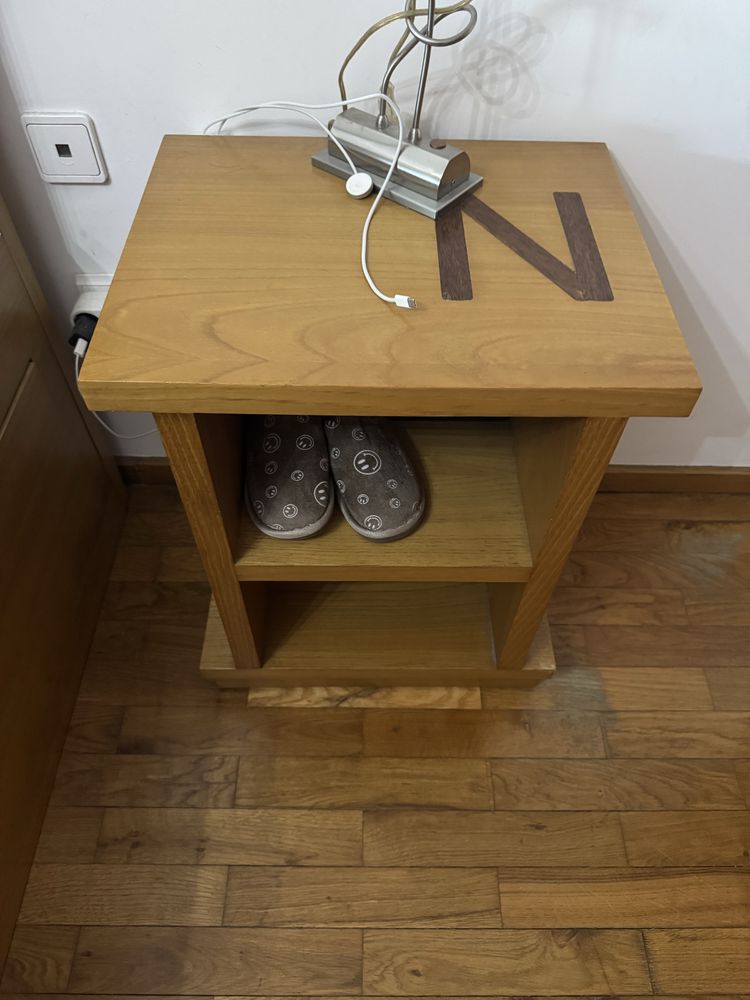 Quarto completo em carvalho