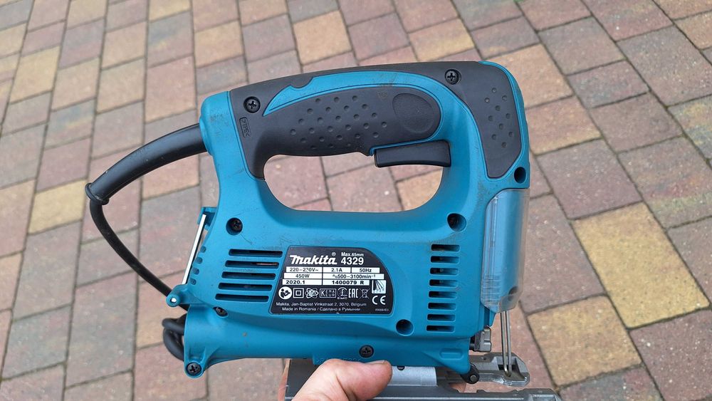 Wyrzynarka Makita 4329 regulacja obrotów 450W