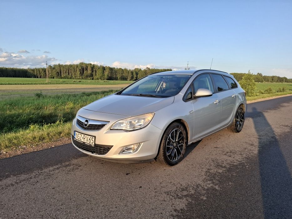 Opel Astra J 1.7 CDTI sports tourer