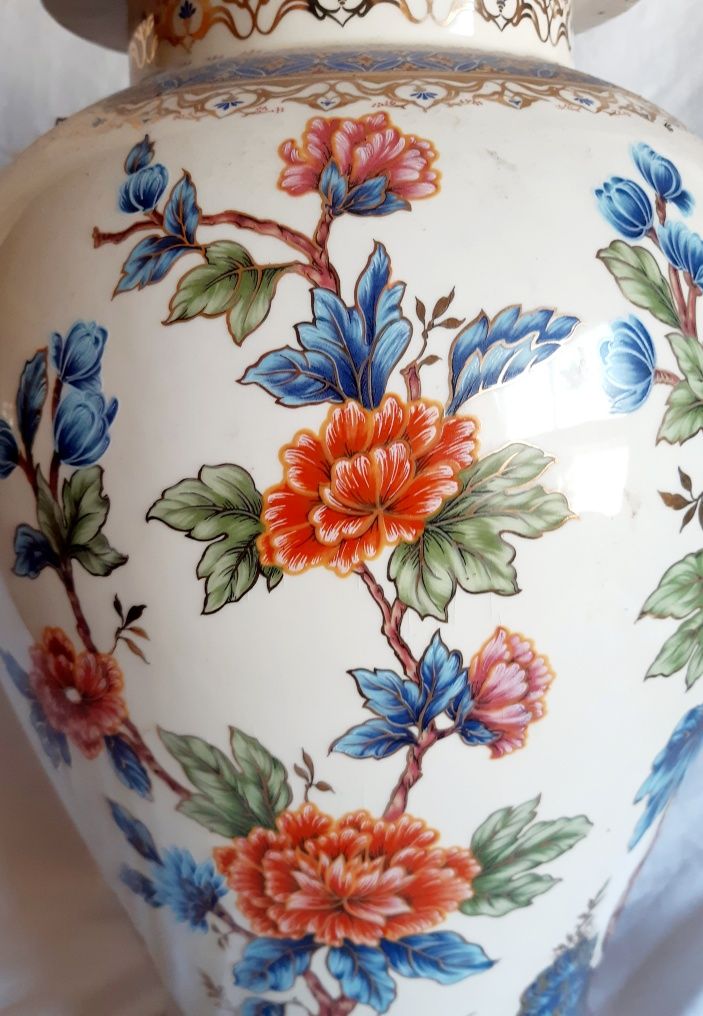 Pote grande (39cm) com motivos florais