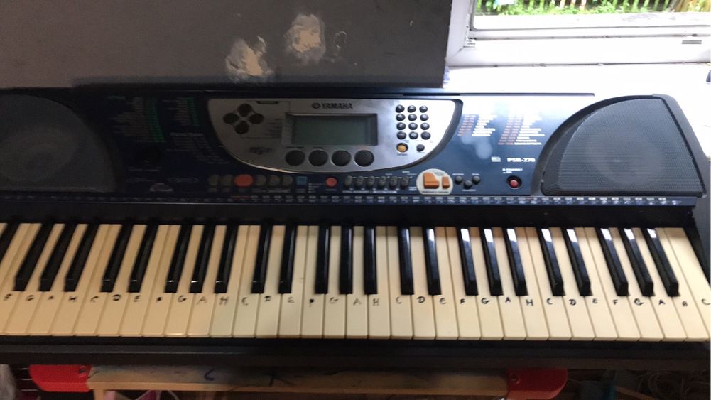 Yamaha psr 270 stan dobry
