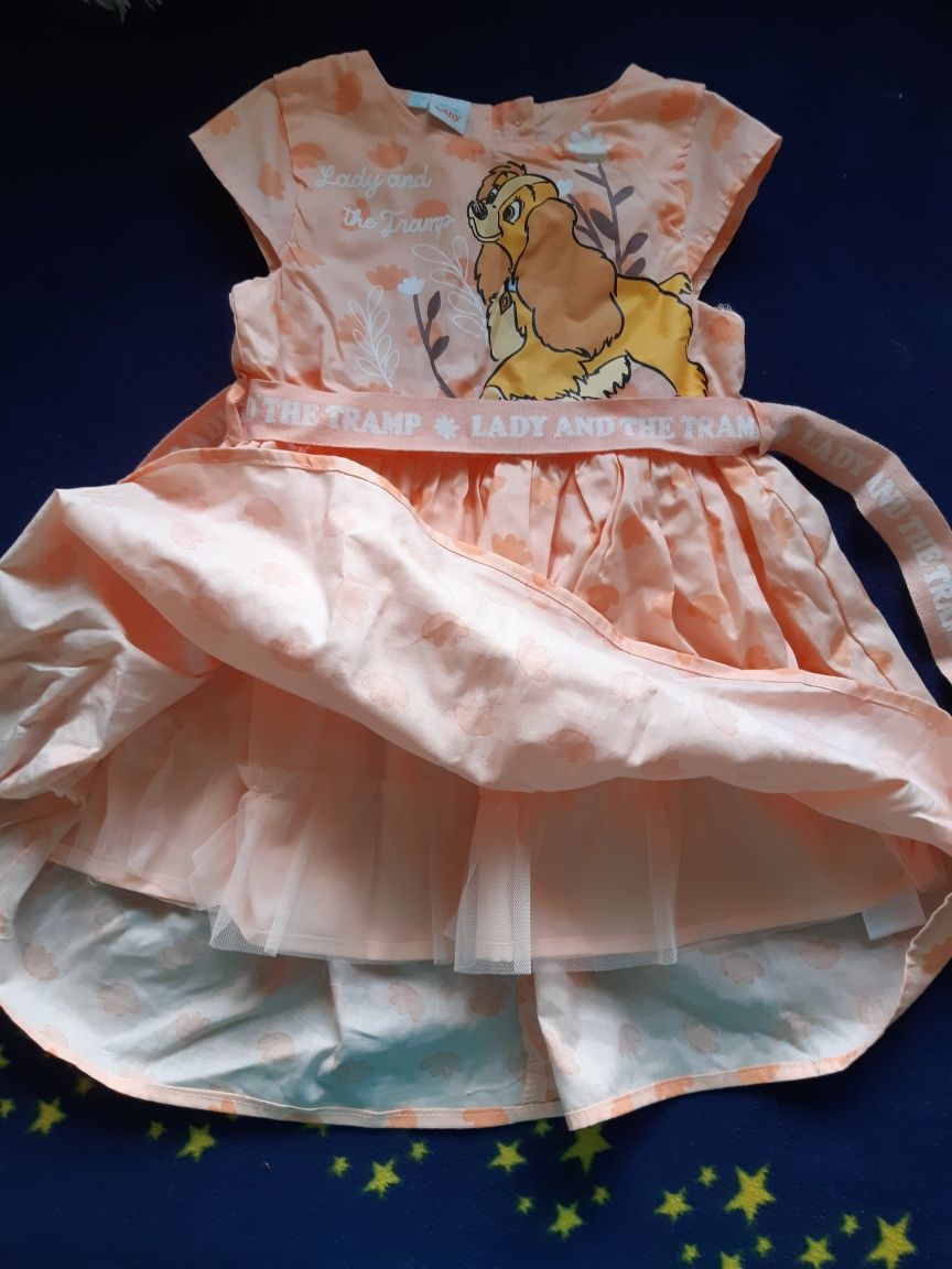 Sliczna sukienka Disney Zakochany kundel roz . 92
