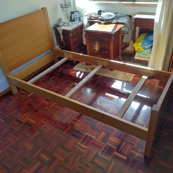 Cama solteiro + estrado + colchão