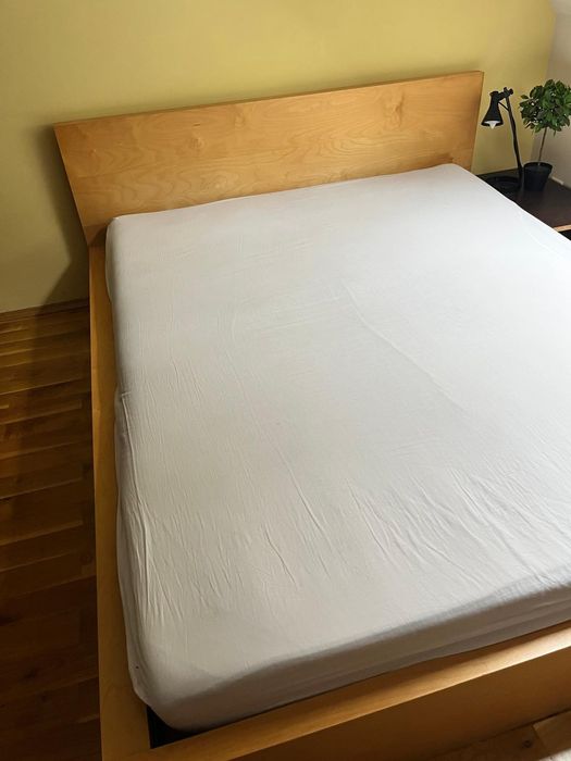 Łóżko duże dla dwóch osób w dobrym stanie ikea