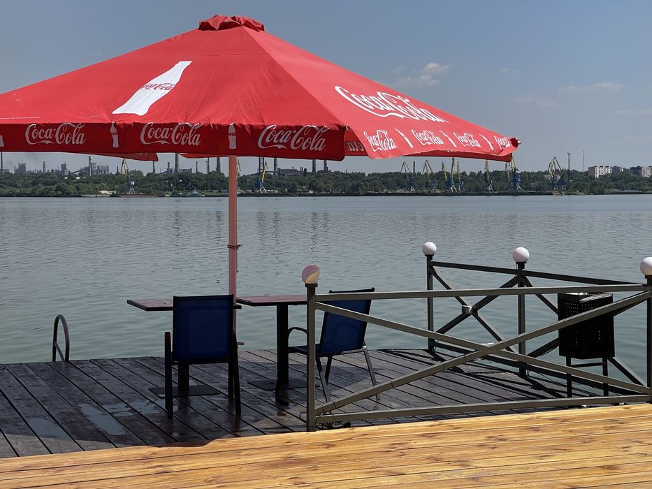 Домики со всеми удобствами 3- х и 2- х местные на берегу Днепра  Боро