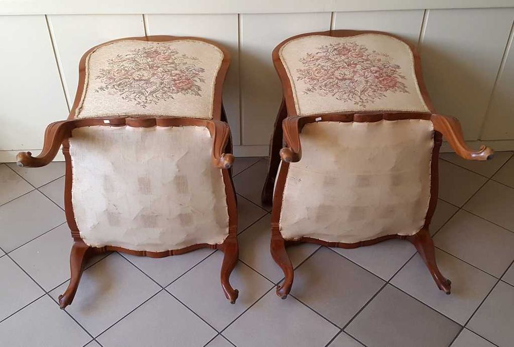 Dwa fotele w stylu Ludwika Filipa - XIX wiek - po renowacji