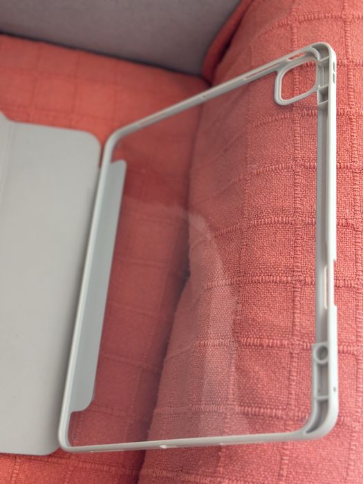 Чехол iPad 13" M4