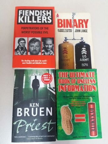 Lote de 4 livros em Inglês por 10 euros  (John Lange)