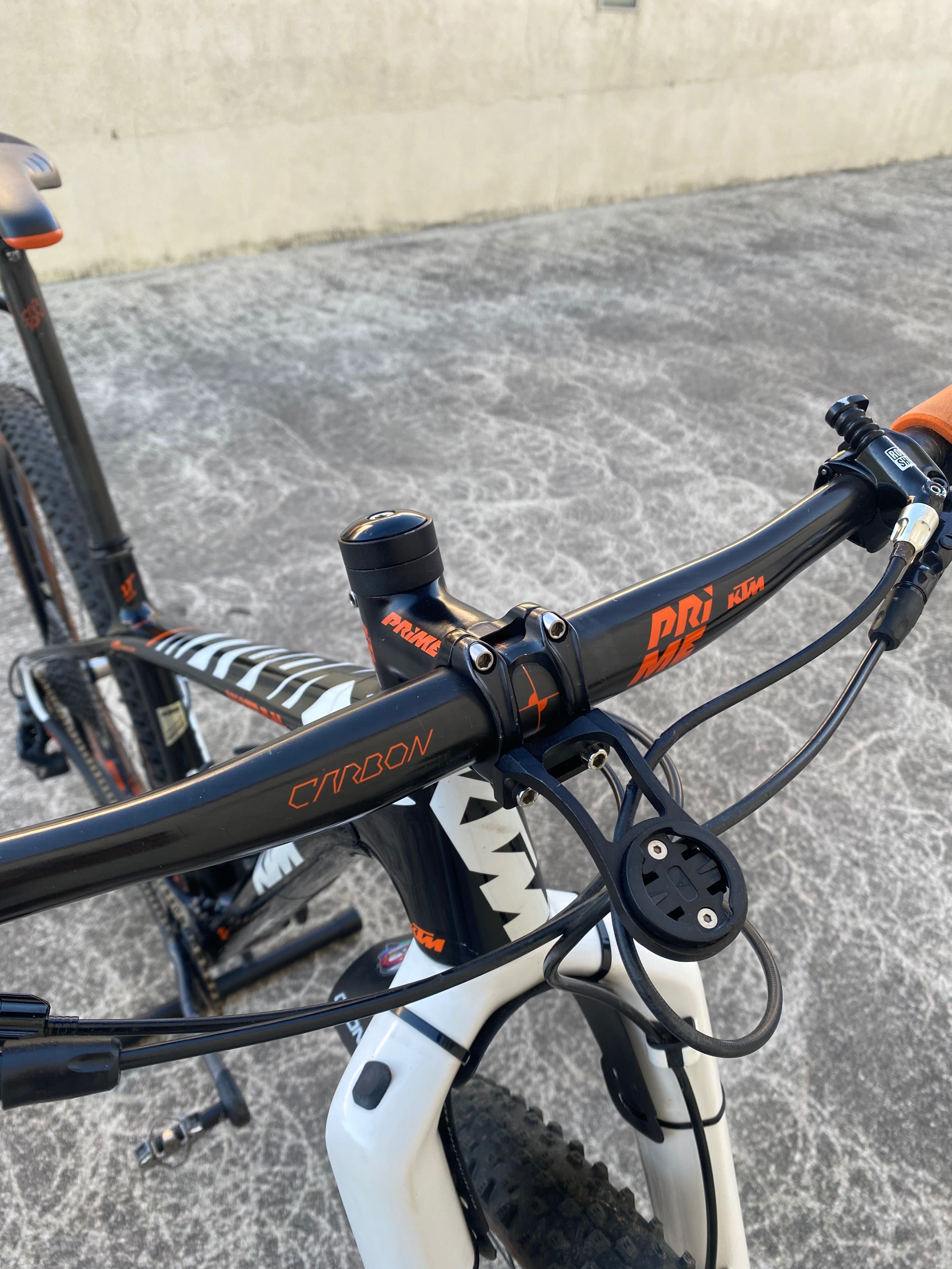 Ktm myroon prime