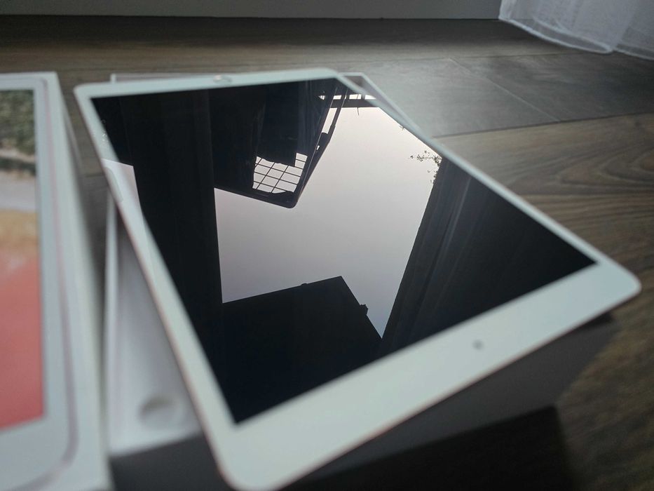 Tablet 10.5" APPLE IPAD PRO A1701 64GB różowy ROSE, bdb