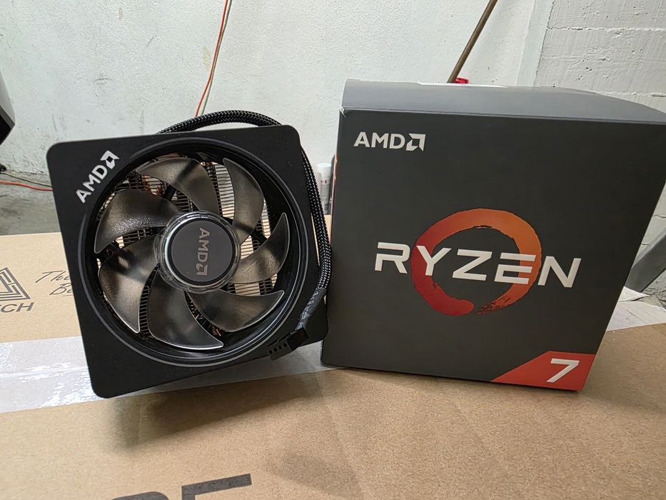 AMD Wraith prism cooler