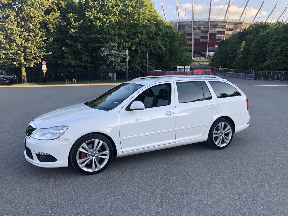 Do sprzedania piekna Octavia 2,0 tsi vrs