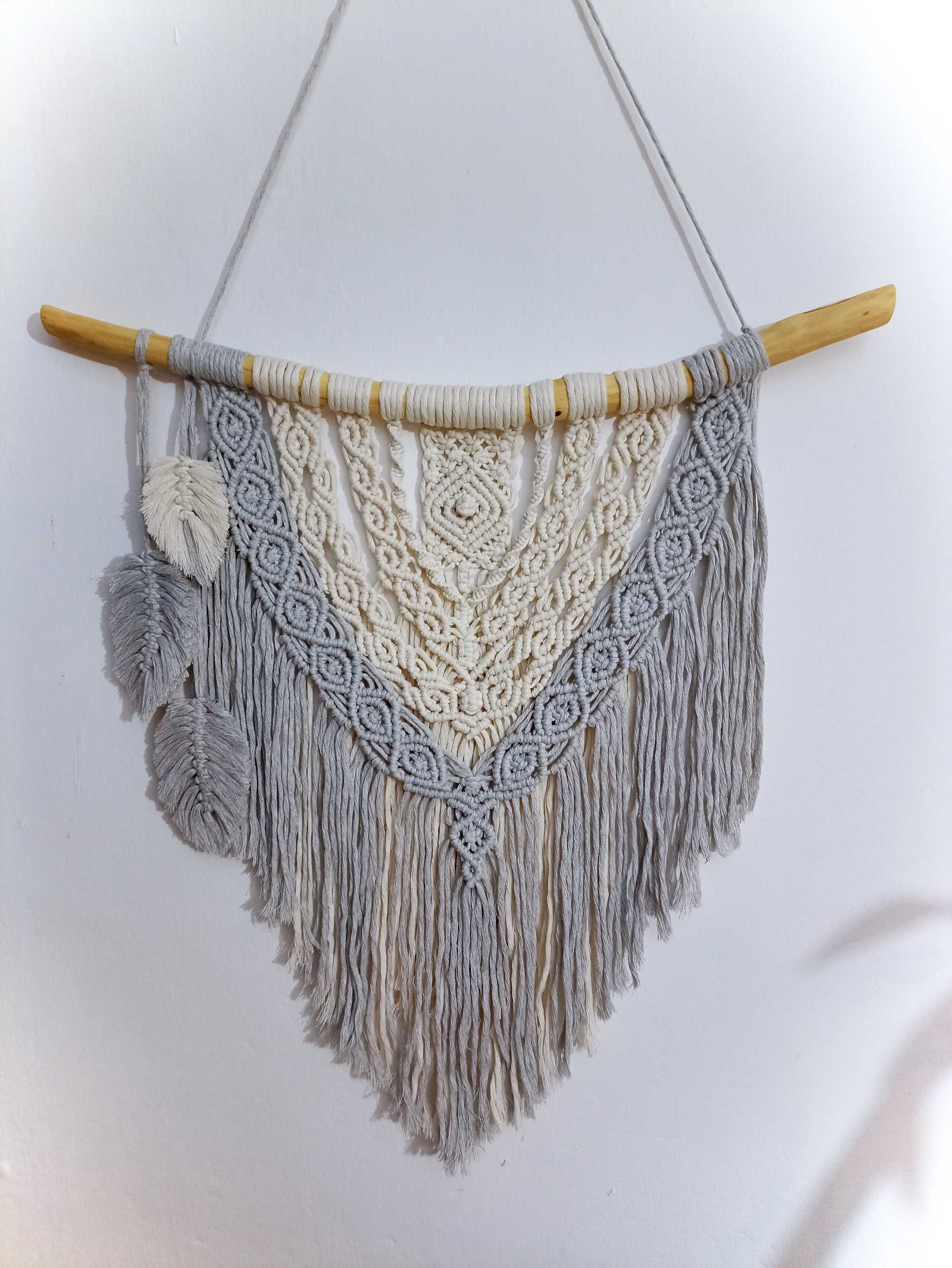 Macramé "Reflector beam"