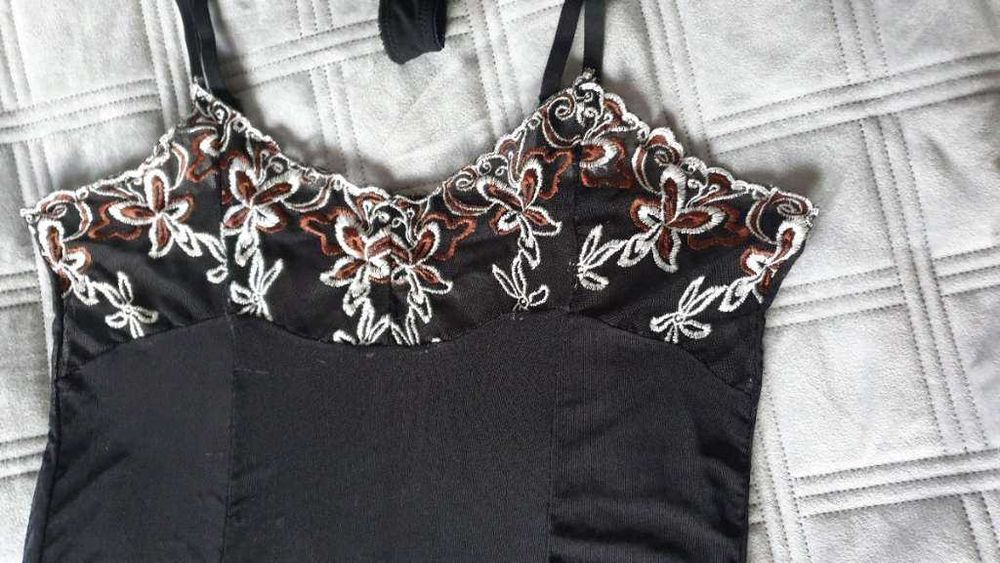 Komplet seksownej bielizny koszulka + strngi rozmiar L/XL