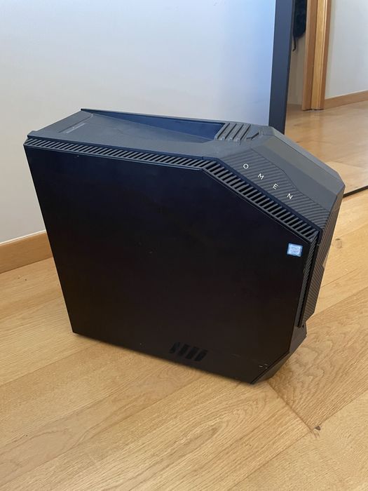 HP OMEN 880-176NS Intel Core i7-8700K/16GB/1TB+128GB SSD/GTX 1060