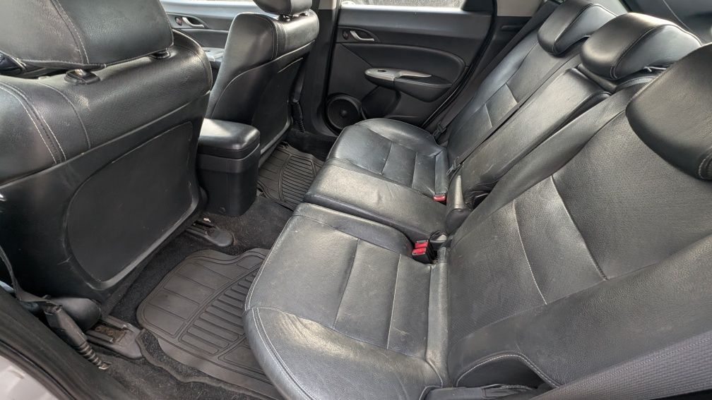 Honda Civic 1.4 executive.