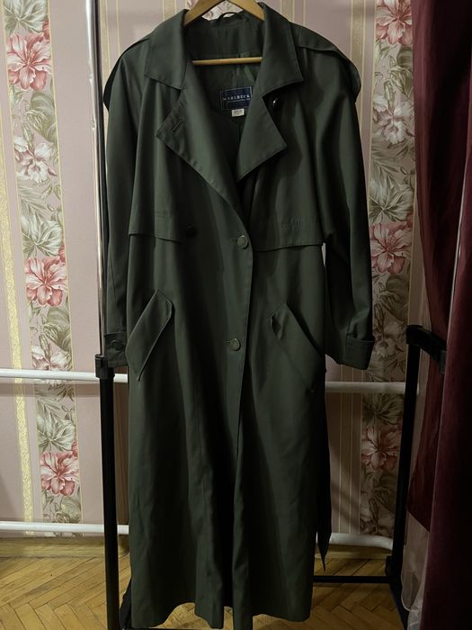 Тренч зелений довгий