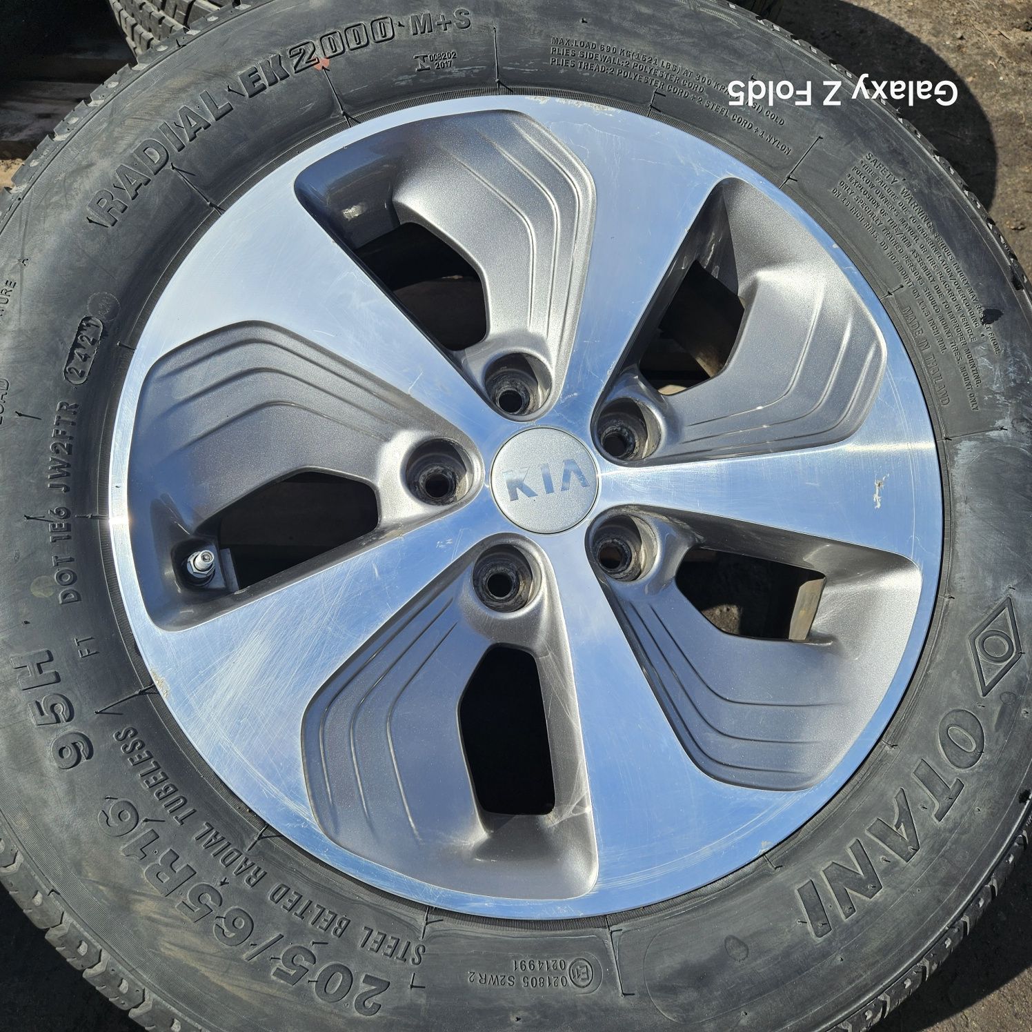 Alufelgi 16 Kia Optima Ceed Venga Soul 5x114,3 TPMS ET41 Hyundai