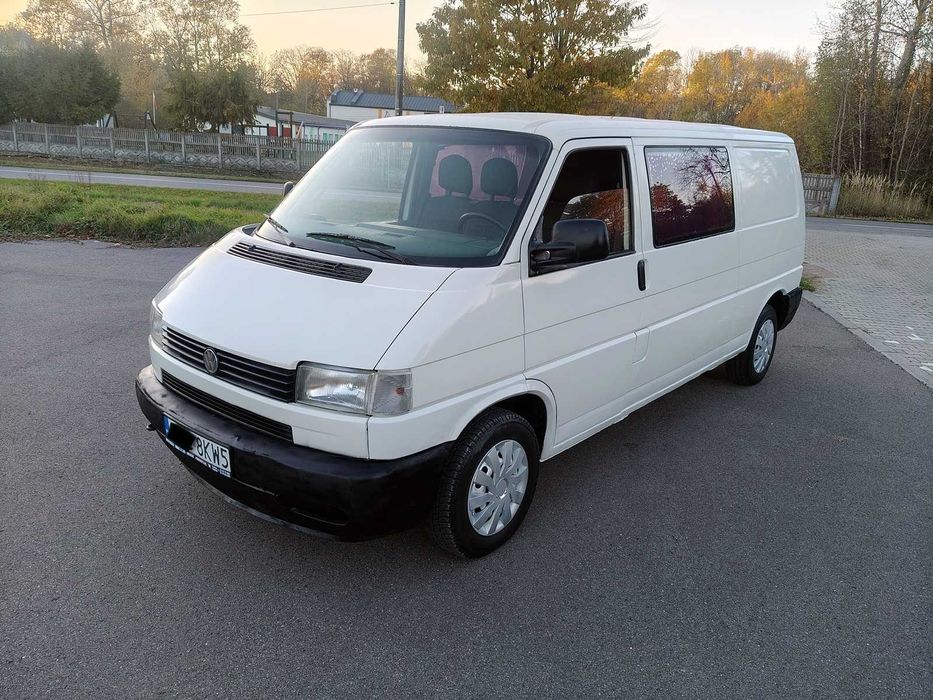 VOLKSWAGEN TRANSPORETER T4 1998r LONG 1.9TD Holenderka 6 osobowa Hak