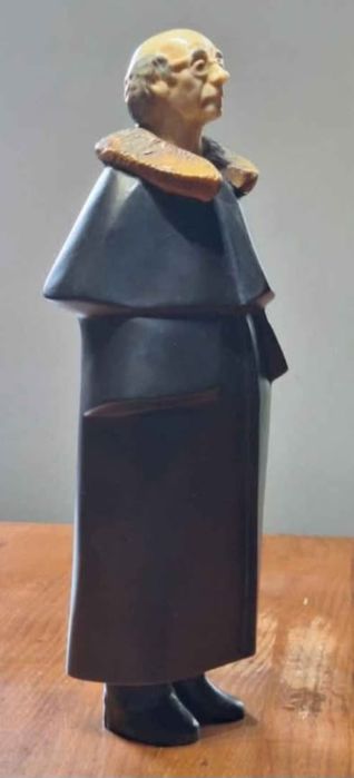 Estatueta de José Saramago