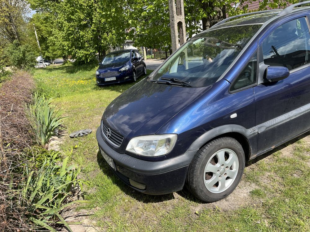 Opel Zafira A Elegance 2.0 DI 82 KM