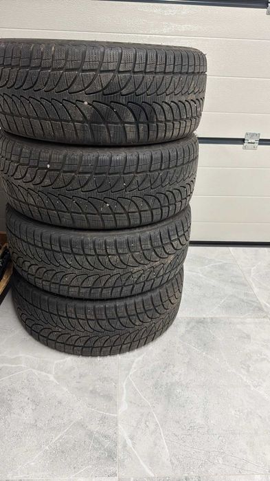 opony zimowe 235/45/r18 Brigistone Blizzak
