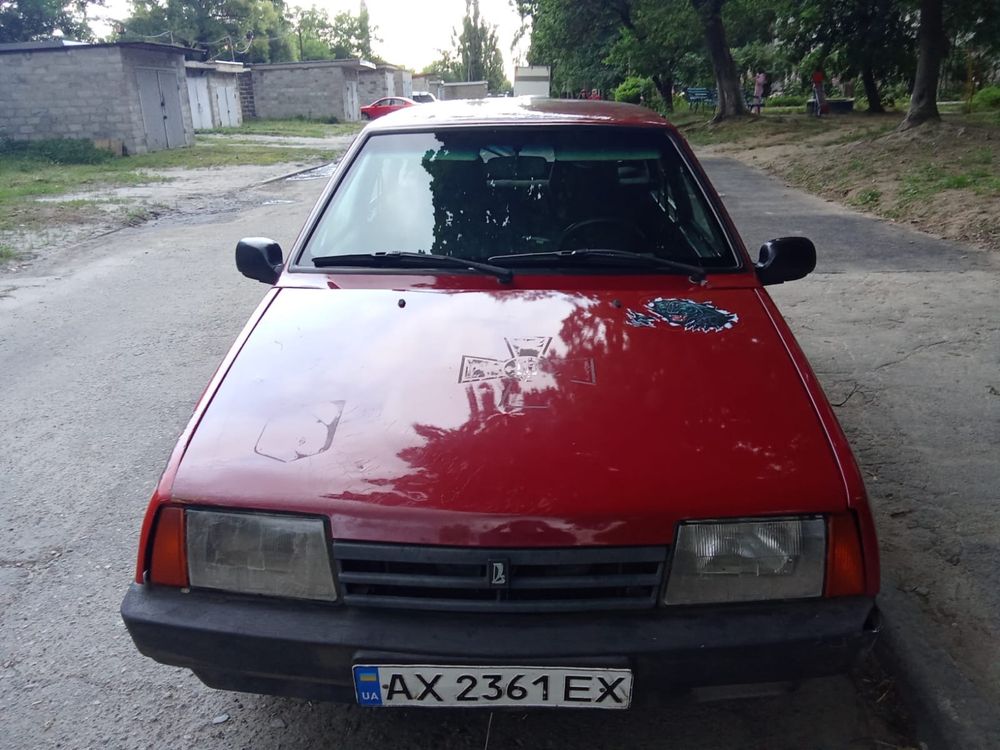 Продам 2109,1993 года. На ходу.