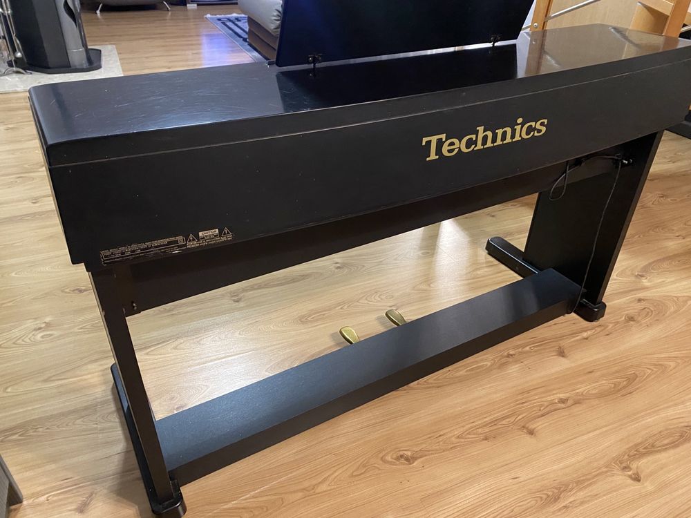 Pianino cyfrowe Technics SX-PR303-EH made in Japan