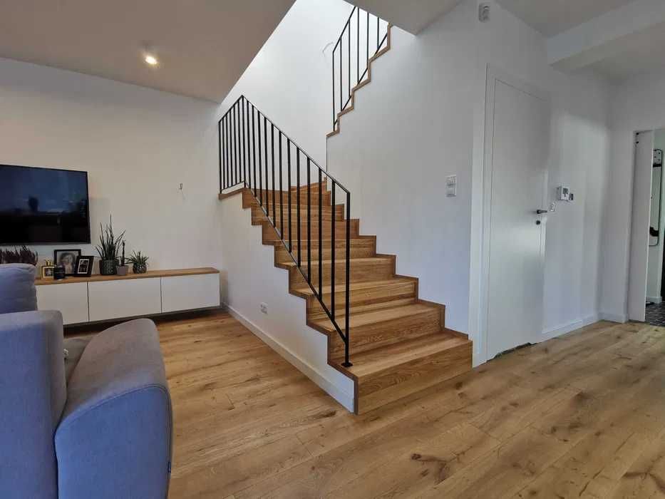 Schody drewniane na wymiar - klasyczne i dywanowe