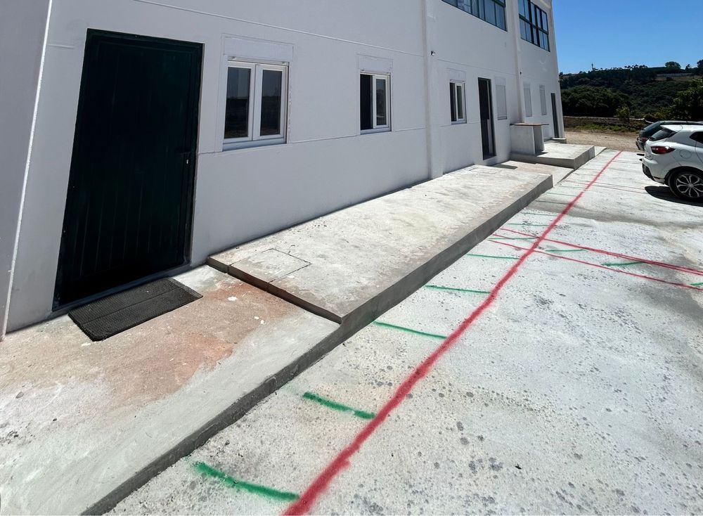 Aluga-se apartamento novo T2 c/ despesas incluidas
