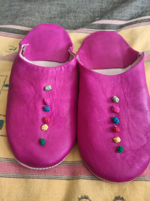 Mikołaj bambosze skórzane (pantofle) Maroko r.40