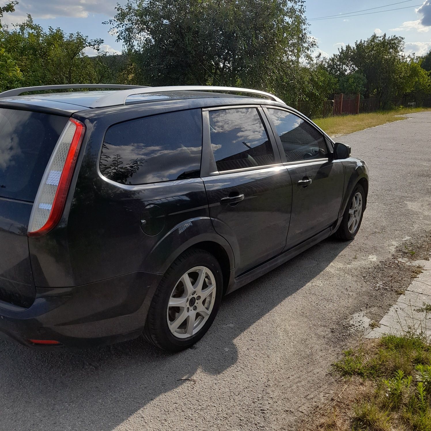 Ford-focus-2009-